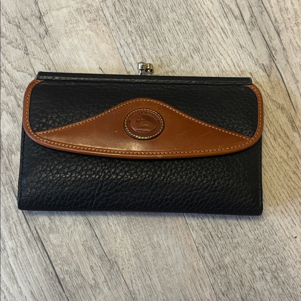 Dooney & Bourke Vintage all weather leather (AWL) Black and Brown Wallet Y2K